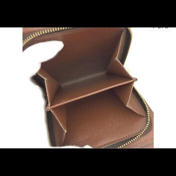 💯Louis Vuitton Zipper Compact Wallet 💕💕 - Picture 7 of 8